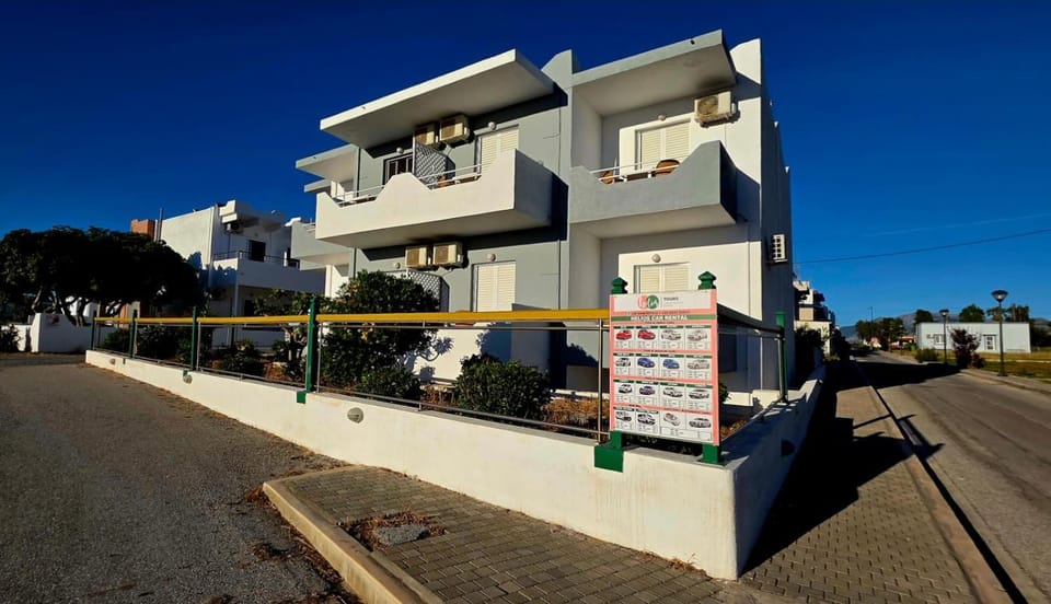 Yiannis Apartments Apartment in Mastihari