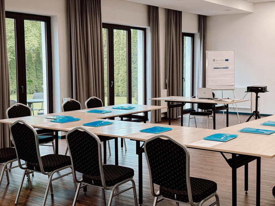 Meeting/conference room