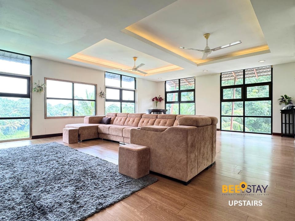Private Villa with Pool 8Pax Bidor Perak Villa in Perak