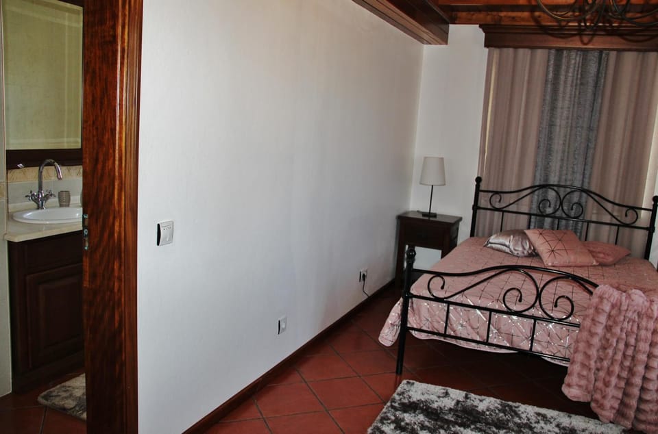 Bathroom, Bedroom
