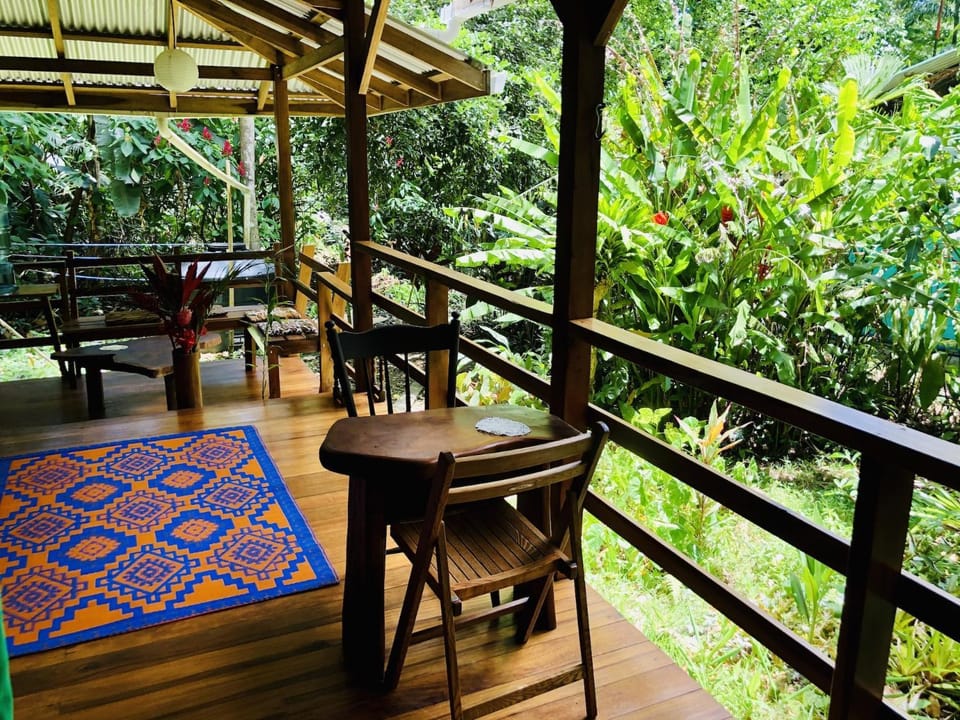 R4 Casotranki House in Cahuita