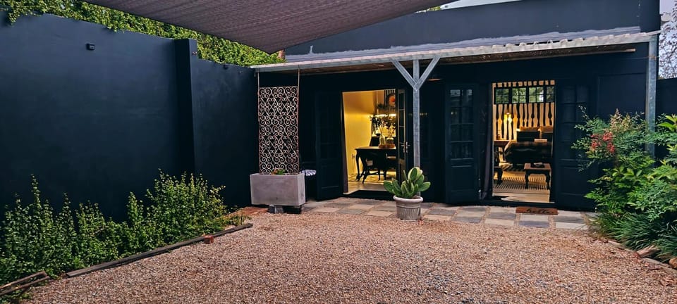 The Reservoir Studio Apartment in Western Cape