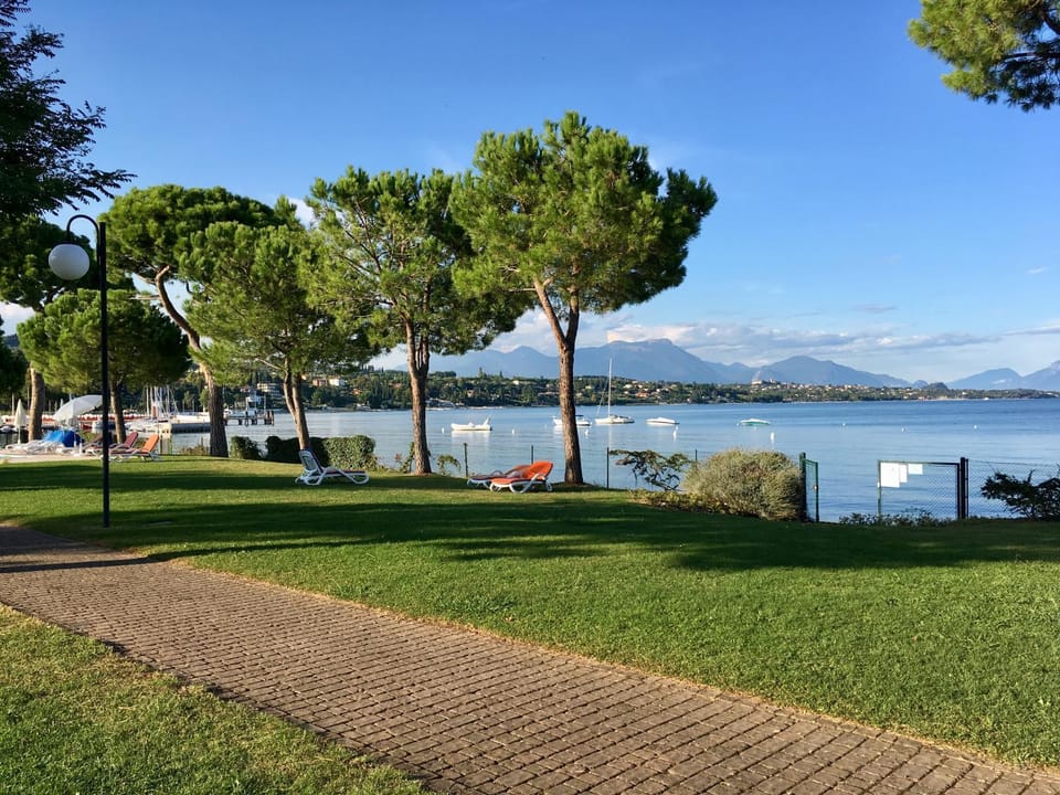 Garden, Lake view