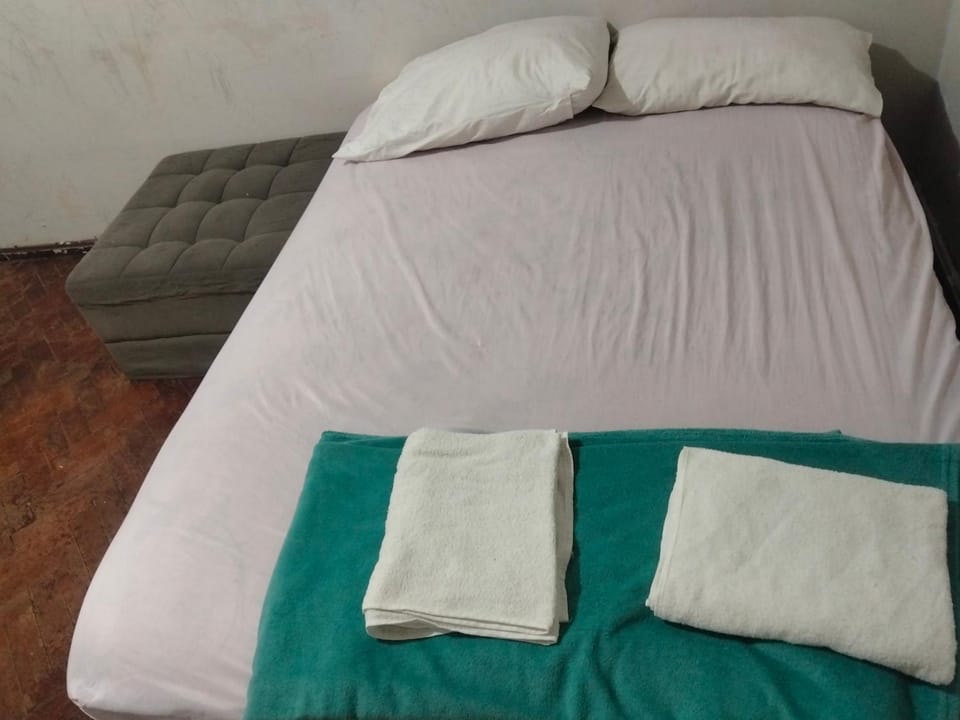 Quarto Duplo com Ar Condicionado Hostel in Vitoria