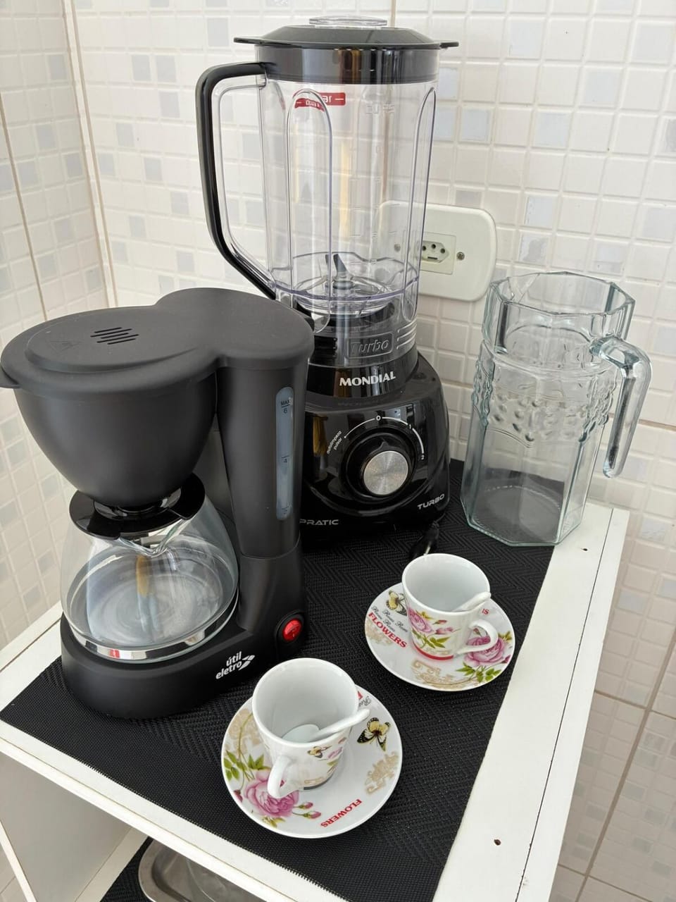 Coffee/tea facilities, Kitchen or kitchenette