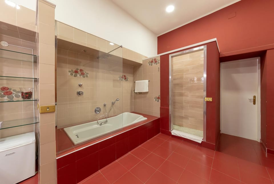 Shower, Bathroom