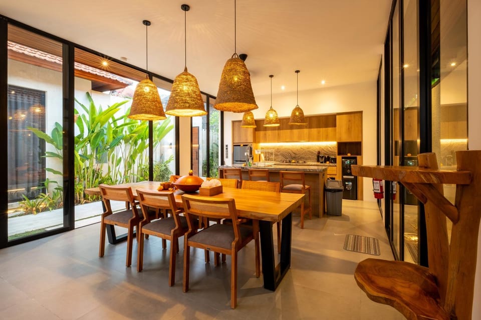 Dinner, kitchen