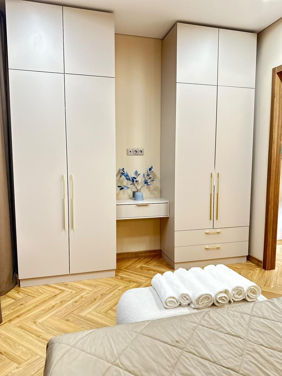 Meridian 65 Two-Room Apartment near Mega Park Apartment in Almaty