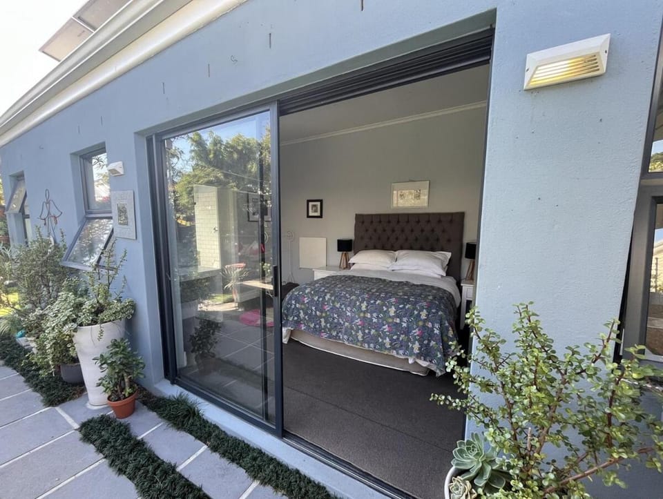Pet-Friendly Home in Harfield Village with Pool House in Cape Town
