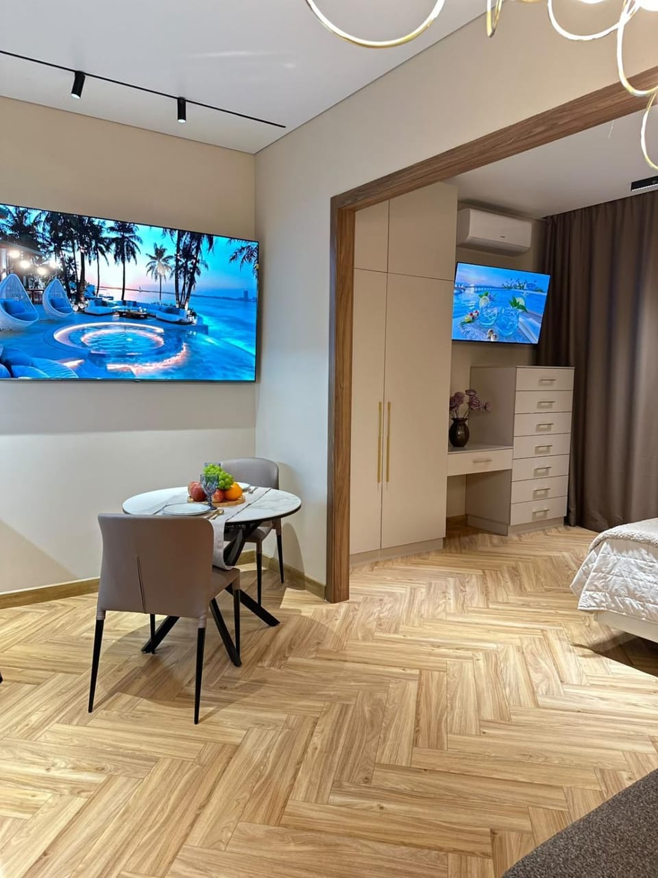 Meridian 10 Two-Room Apartment near Mega Park Apartment in Almaty