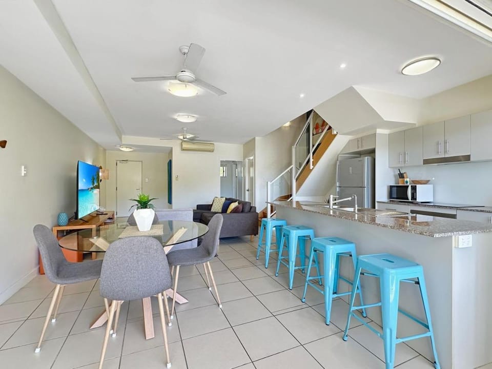 Beachside Apartment 14 Apartment in Queensland