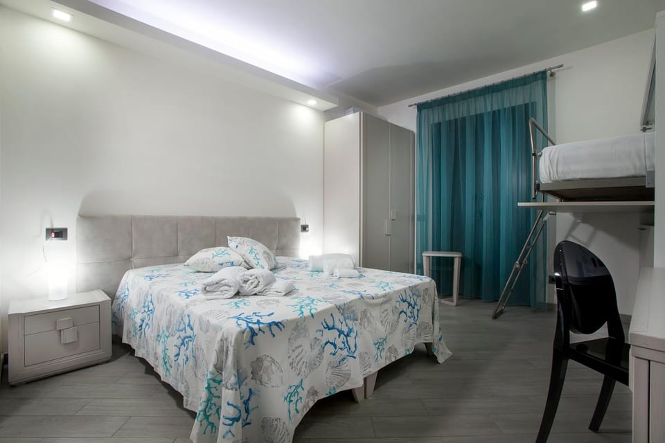 Other, Photo of the whole room, Photo of the whole room, Bedroom