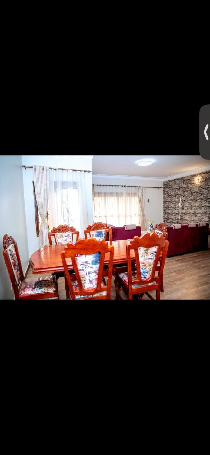 Nganda Gardens Manyangwa Bed and Breakfast in Uganda