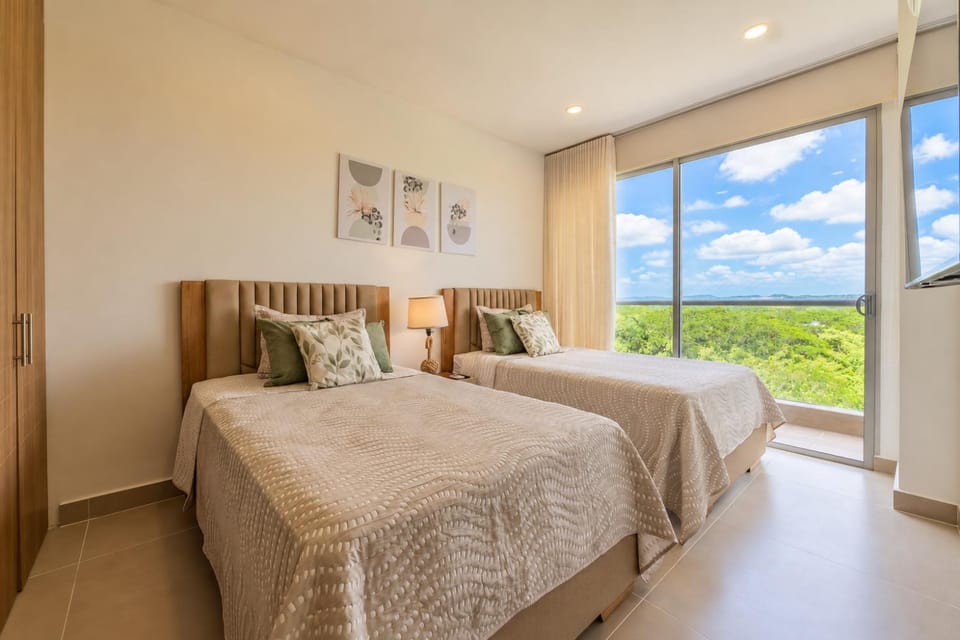 Natural landscape, Photo of the whole room, Bedroom