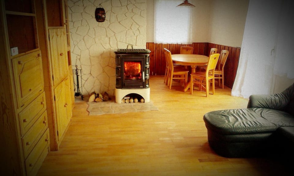 Chalupa Ratibořice Chalet in Lower Silesian Voivodeship