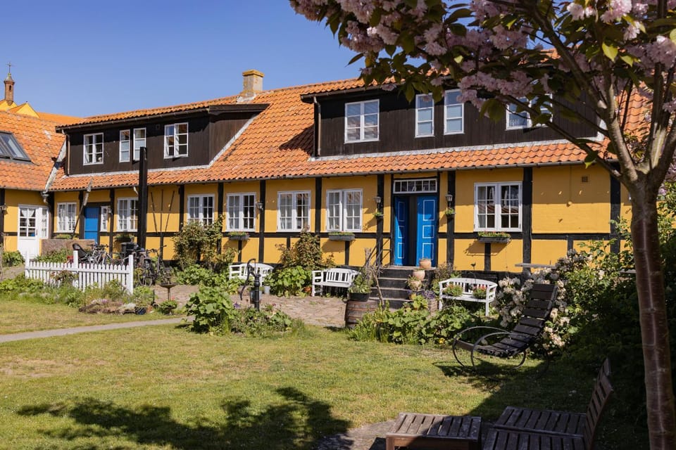 Pension Slægtsgaarden Bed and Breakfast in Bornholm