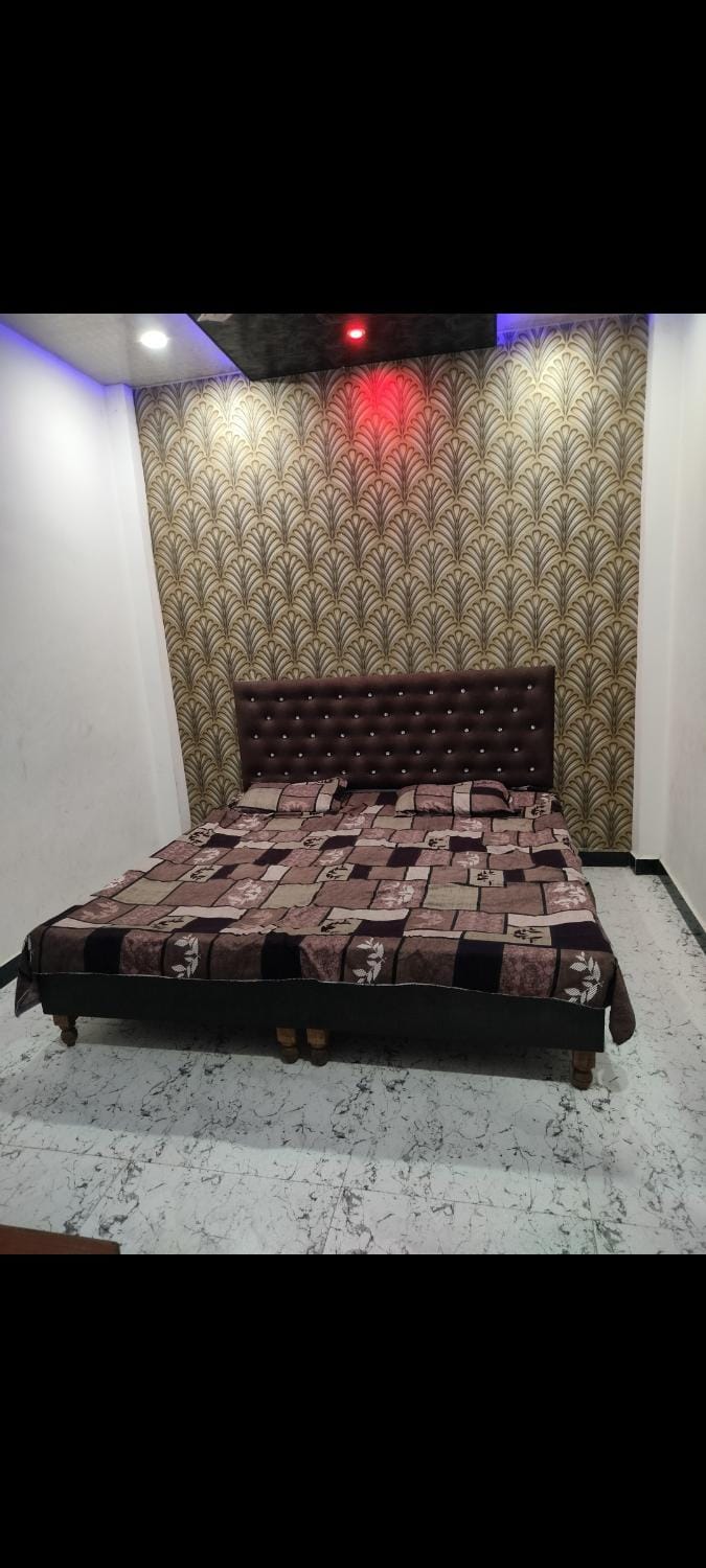 Shri radhe kunj Home stay Vacation rental in India