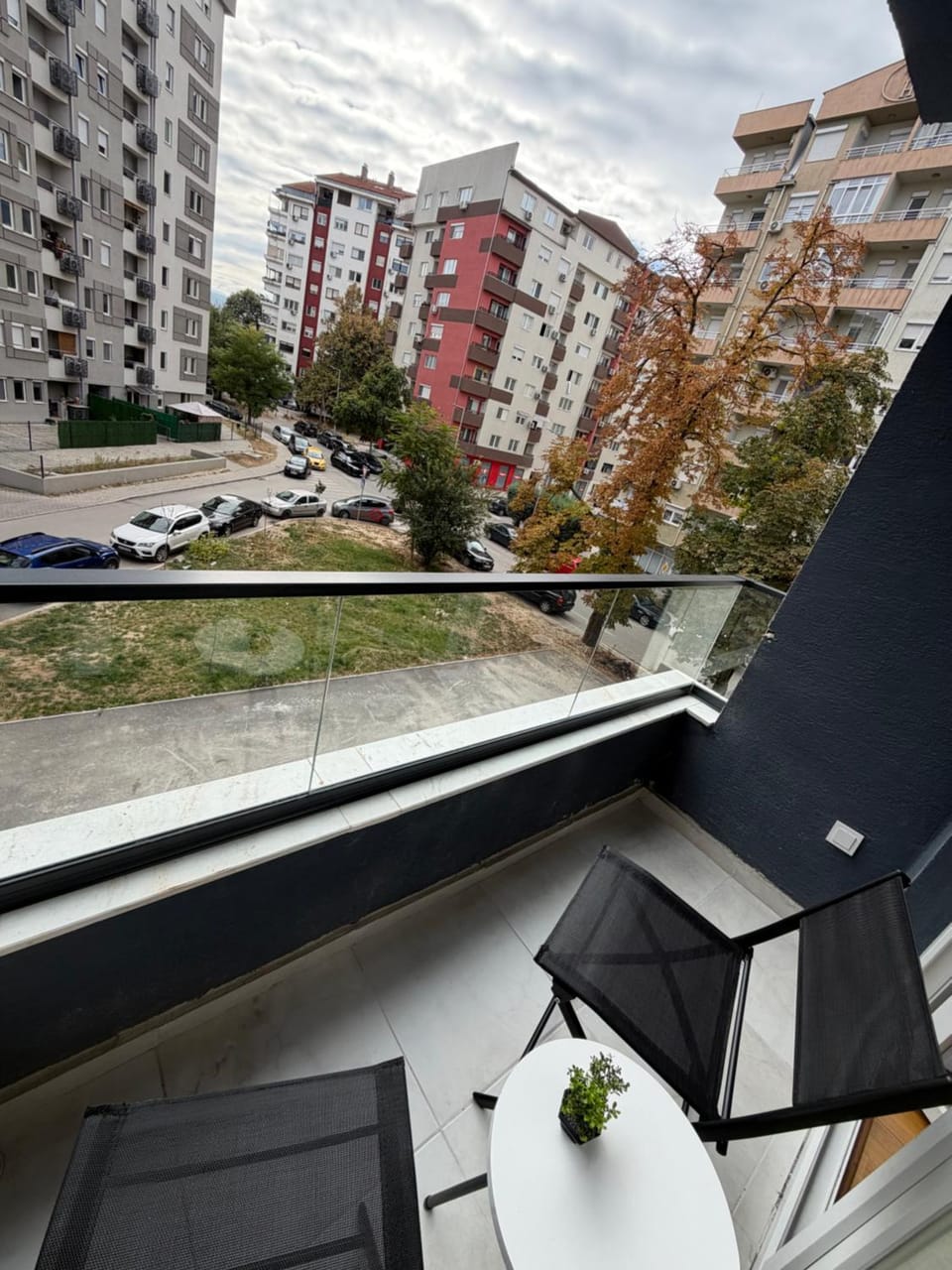 Cosy Orange Apartment Apartment in Skopje