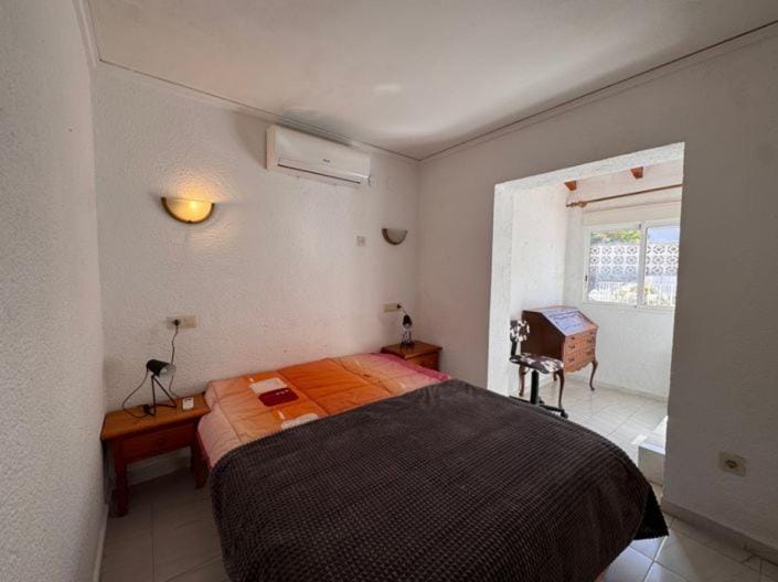 Decorated in a modern and simplistic! Villa in Kamala