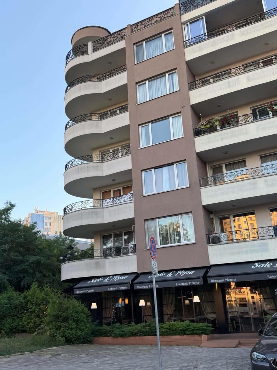 Property building, Day