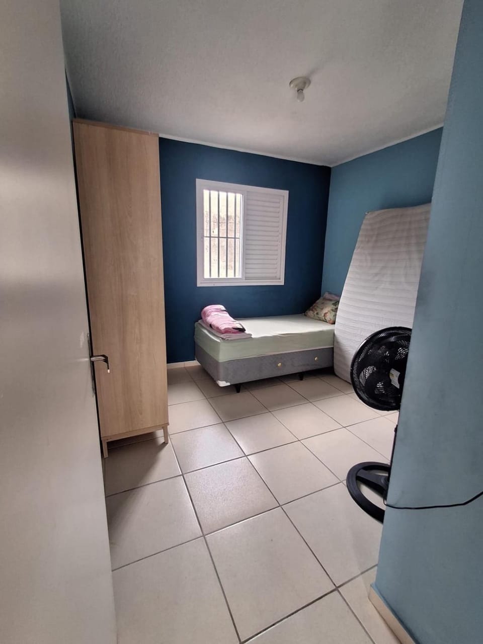 House with garage, Wi-Fi, 2 bedrooms, living room, kitchen and bathroom House in Caraguatatuba