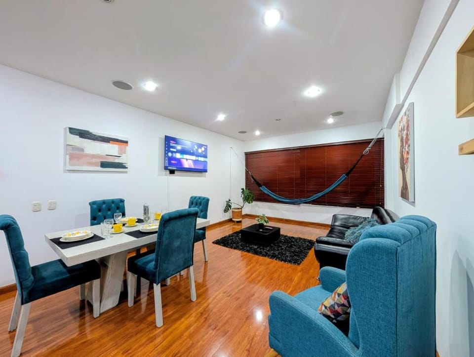 TV and multimedia, Living room