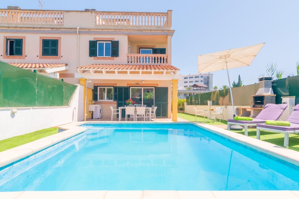 Pool view, Swimming pool
