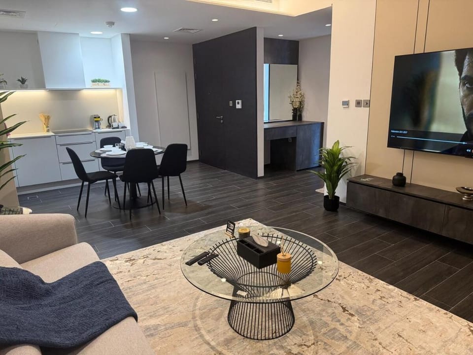 Canal building the harbour row Apartment in Manama
