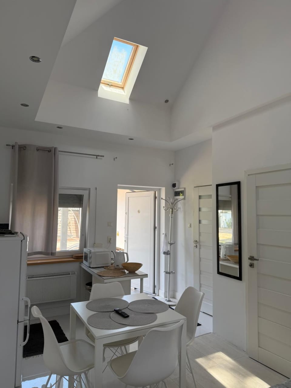 VILLA MARE APARTAMENTY POBIEROWO Tarasy Grill Parking Apartment in West Pomeranian Voivodeship, Poland