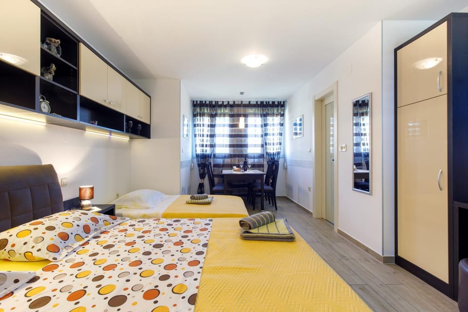 Apartment Twins Apartment in Split