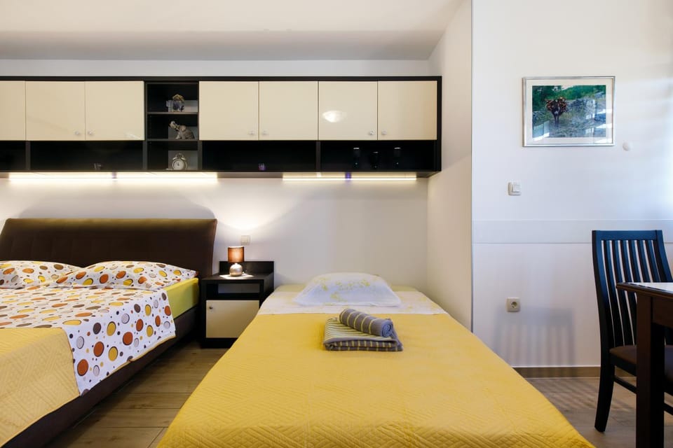 Apartment Twins Apartment in Split