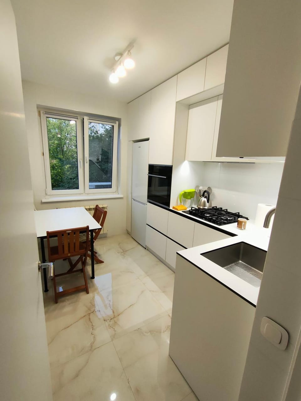Світла квартира на Сихові Apartment in Lviv