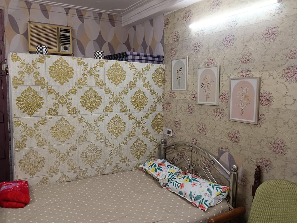 2 rooms Apartment in Kolkata