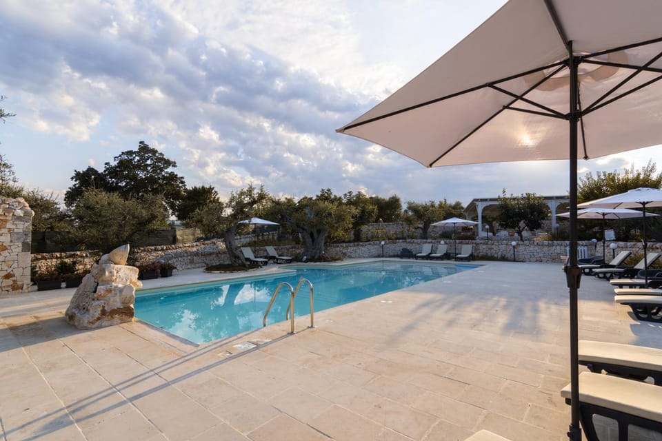 Solarium, Swimming pool, Swimming pool