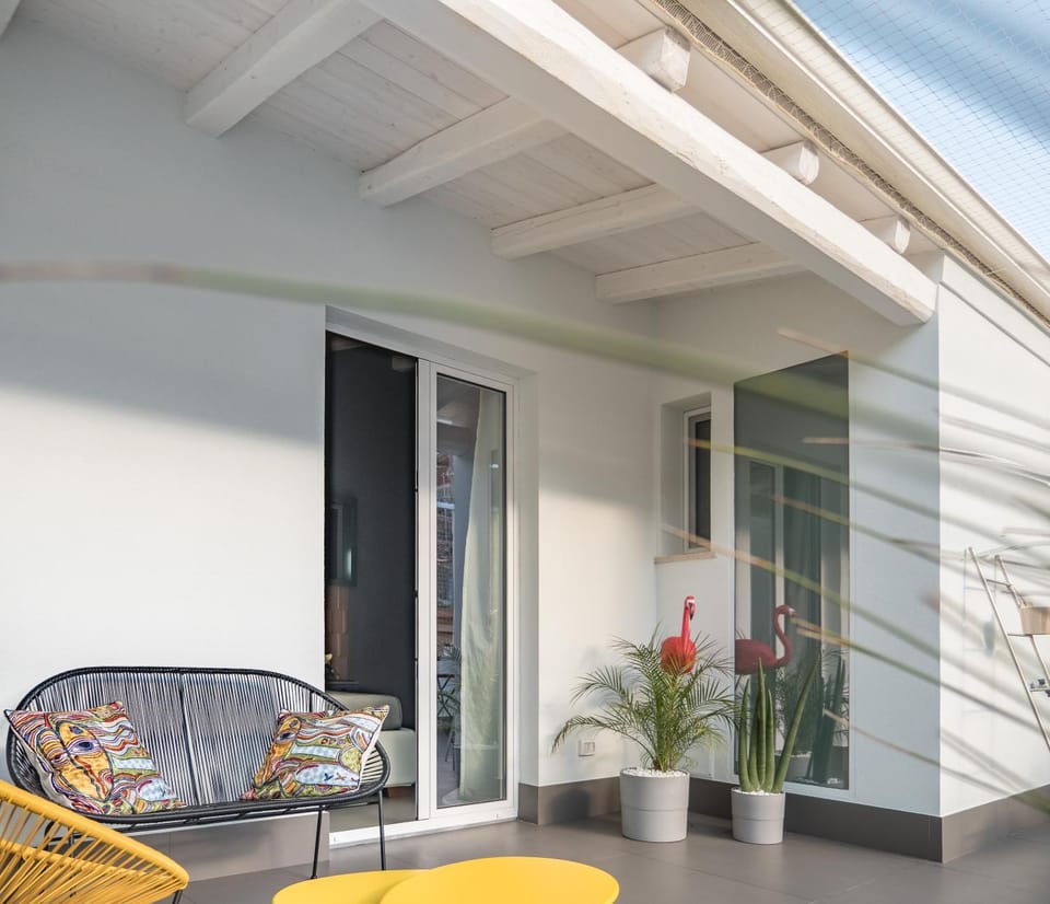 Balcony/Terrace, Photo of the whole room