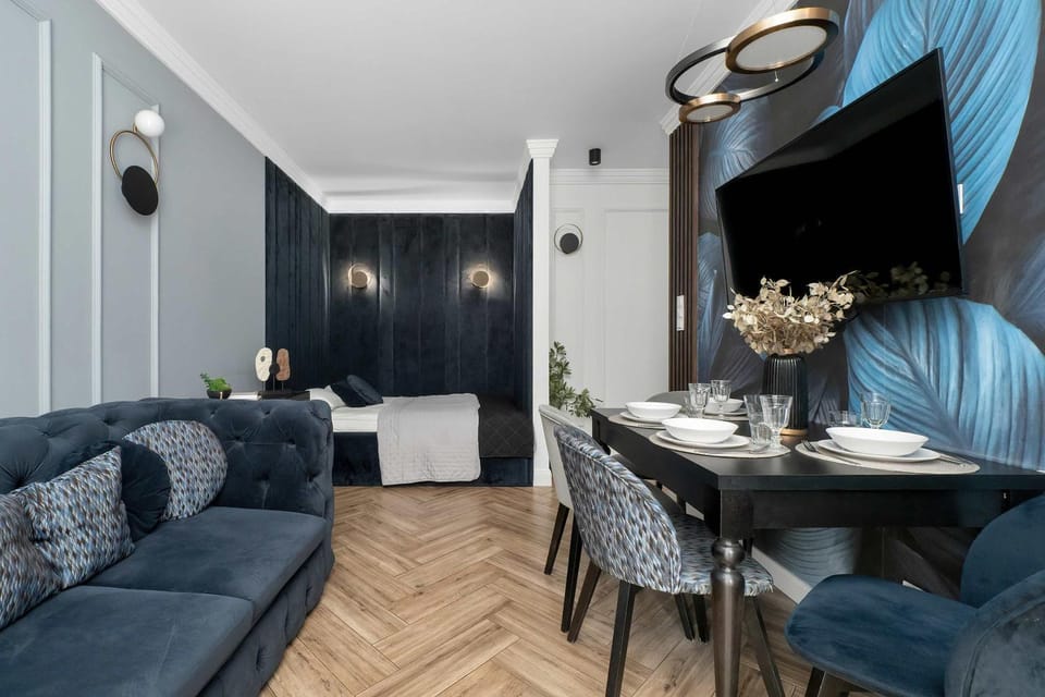 TV and multimedia, Living room, Seating area, pet friendly