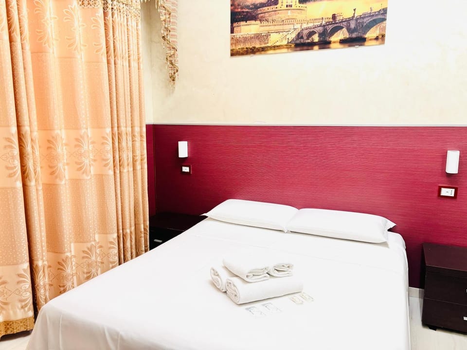 Bed, View (from property/room), Photo of the whole room, Bedroom, towels