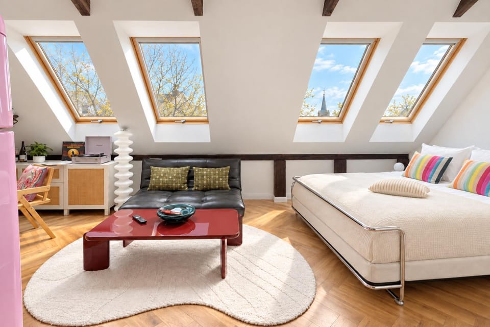 Bed, Living room, Seating area, Bedroom, heating, internet, air conditioner
