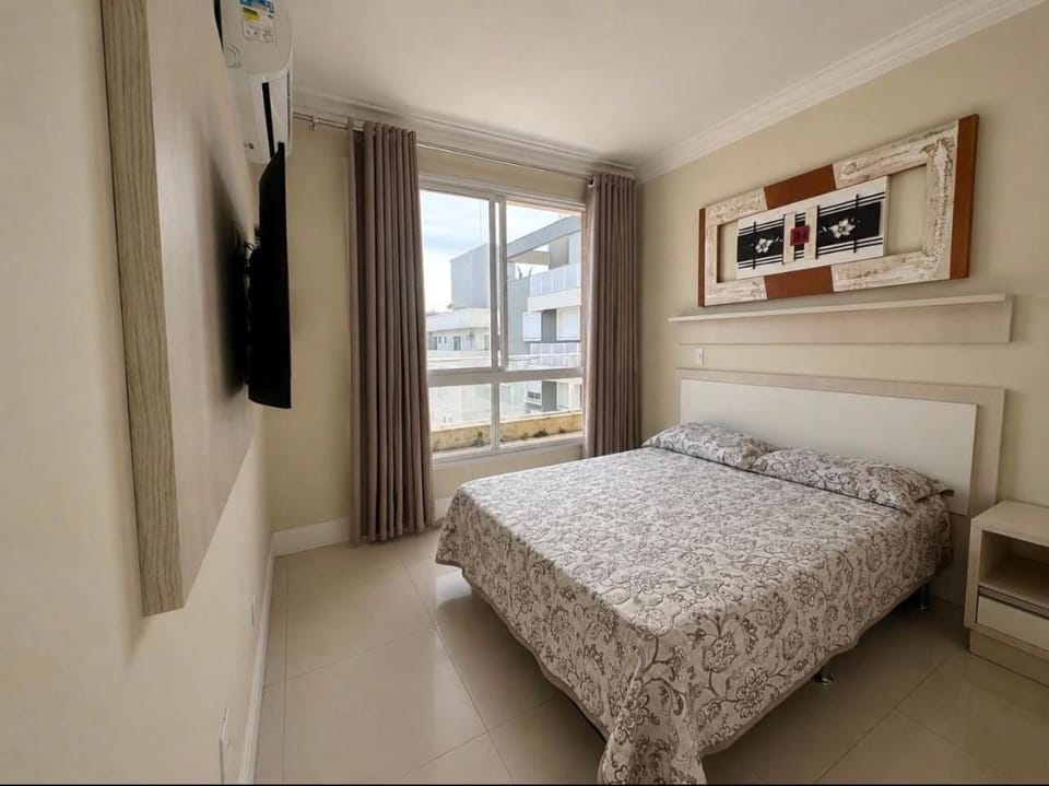 L012 Cobertura para 10 pessoas 250mts do mar Apartment in Bombinhas