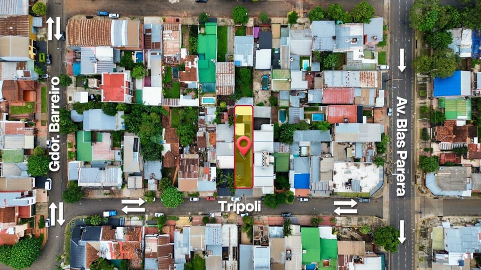 Bird's eye view, Location