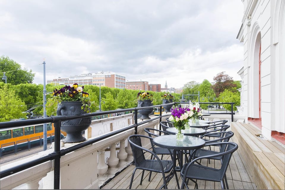 Patio, Patio, View (from property/room), Balcony/Terrace, Balcony/Terrace, Seating area, Dining area, City view, Street view