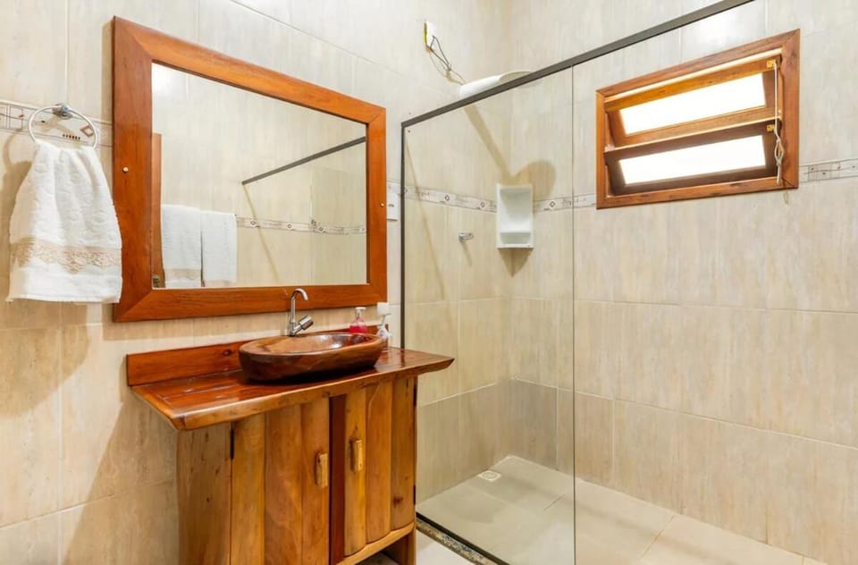 Shower, towels