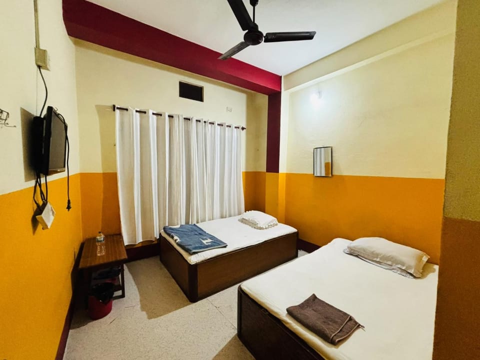 Kalika Inn Hotel and Lodge Bed and Breakfast in Nepal