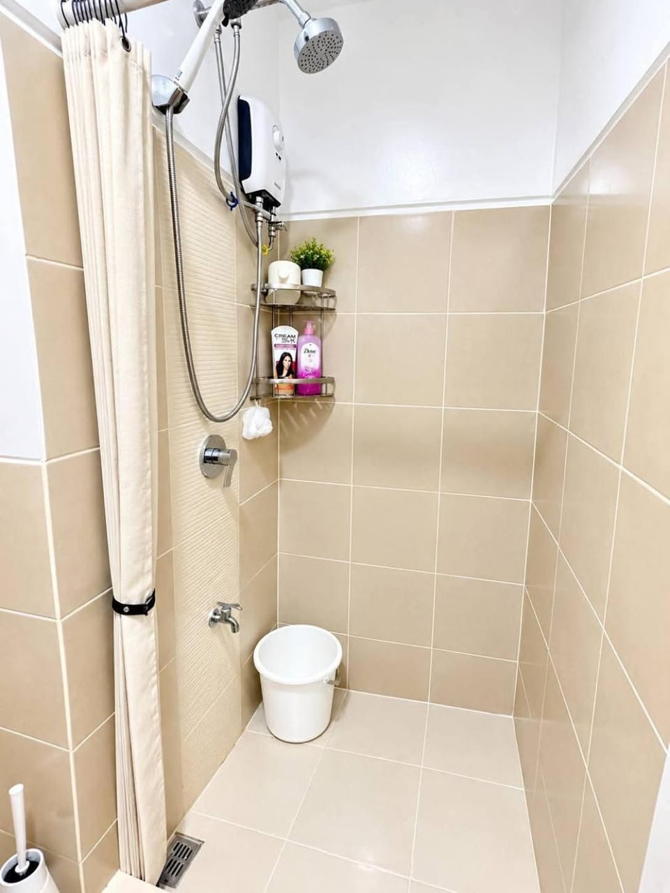 The Cityscape Nook Bahamas Apartment in Paranaque