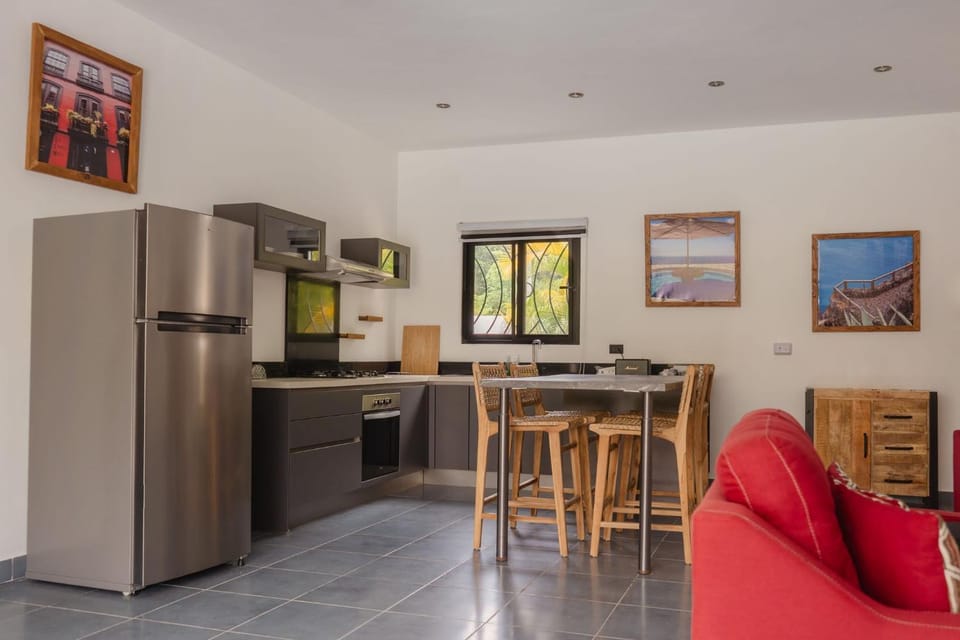 Living room, Decorative detail, kitchen