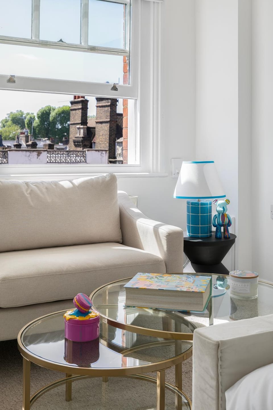 Camden Town Central Stay Sleeps 5, 1 Min to Station Apartment in London Borough of Islington