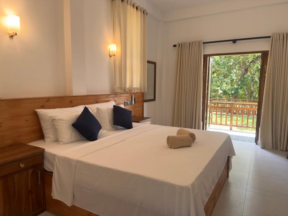 View (from property/room), Bedroom, towels