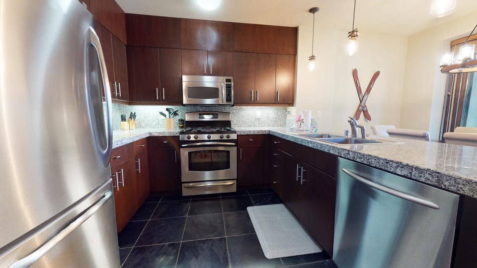 Solstice 10 Apartment Apartment in Mammoth Lakes