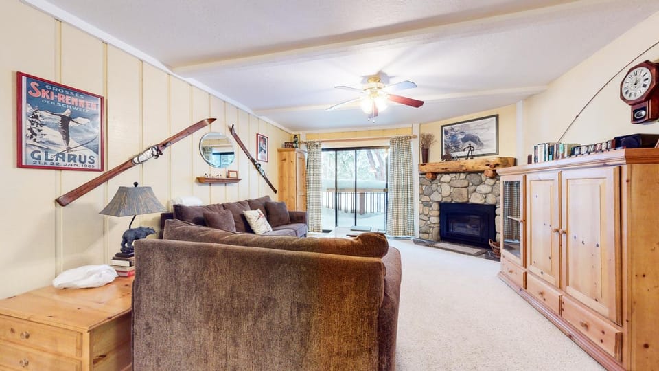 Summit 3 Apartment Apartment in Mammoth Lakes