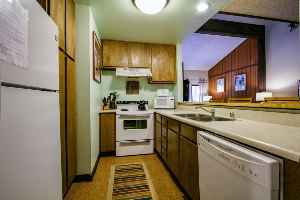 Mammoth Reservations Apartment in Mammoth Lakes